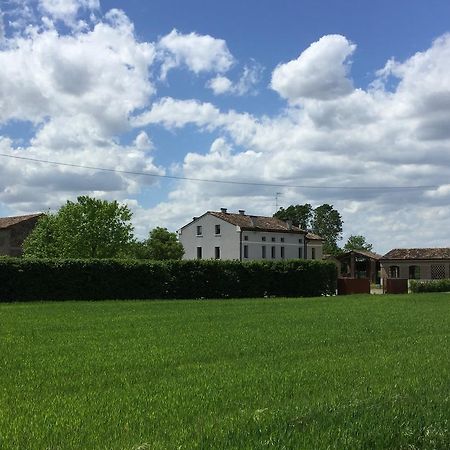 Corte Mondina Gazoldo degli Ippoliti Esterno foto