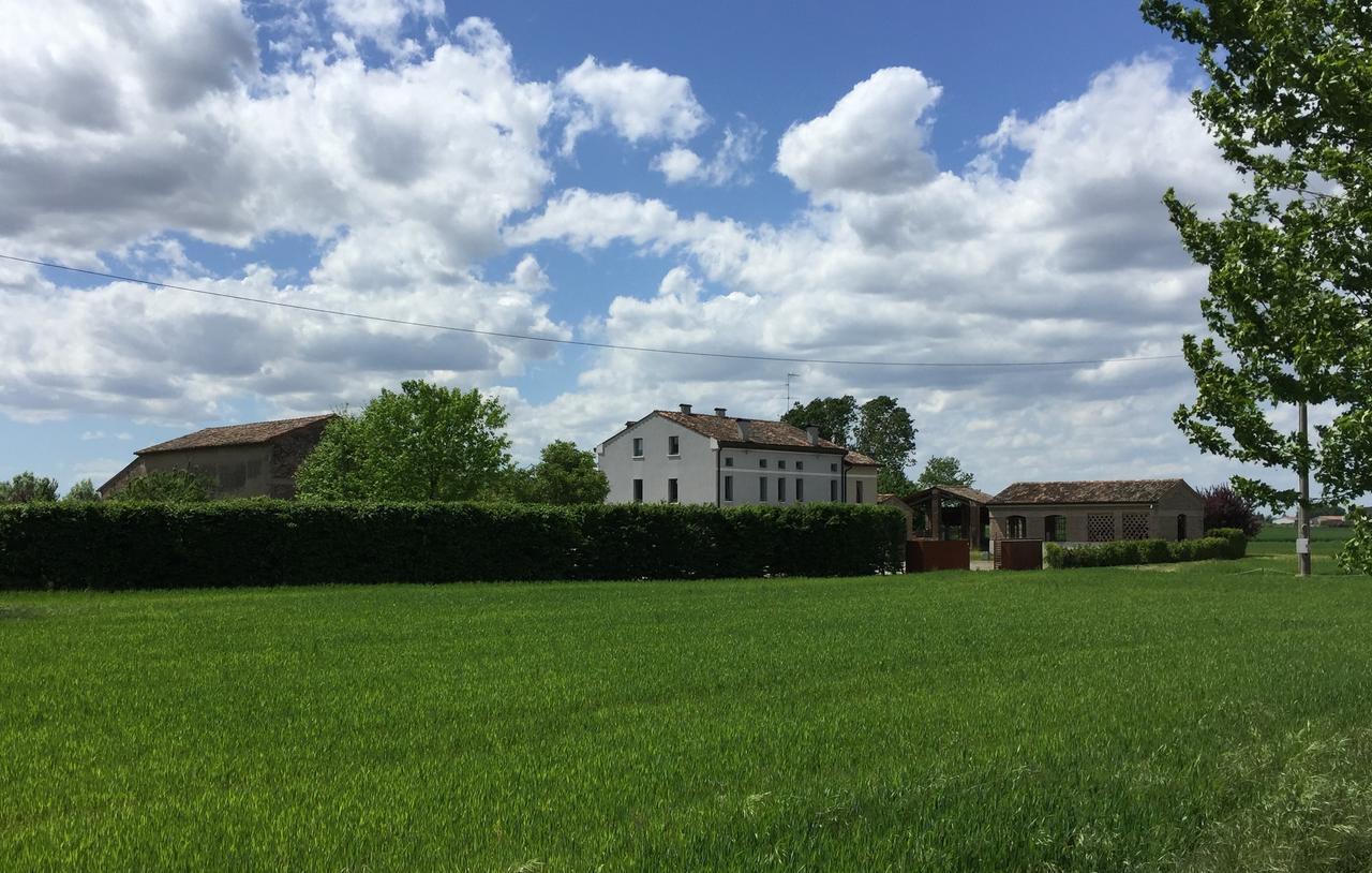 Corte Mondina Gazoldo degli Ippoliti Esterno foto